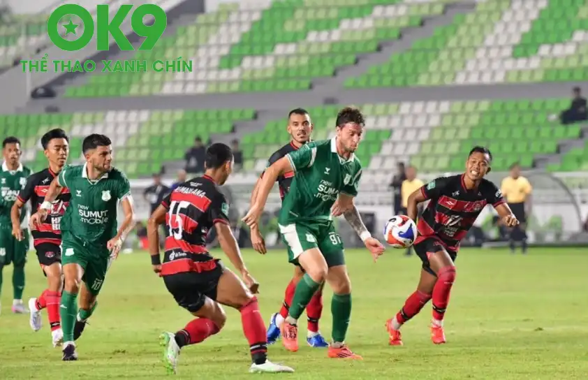 Persekat đang thi đấu ngày càng tự tin với khả năng kiểm soát bóng tốt hơn và tinh thần chiến đấu cao Persekat đang thi đấu ngày càng tự tin với khả năng kiểm soát bóng tốt hơn và tinh thần chiến đấu cao